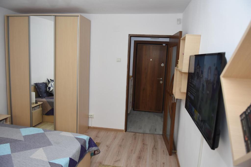 1st Apartment - 501