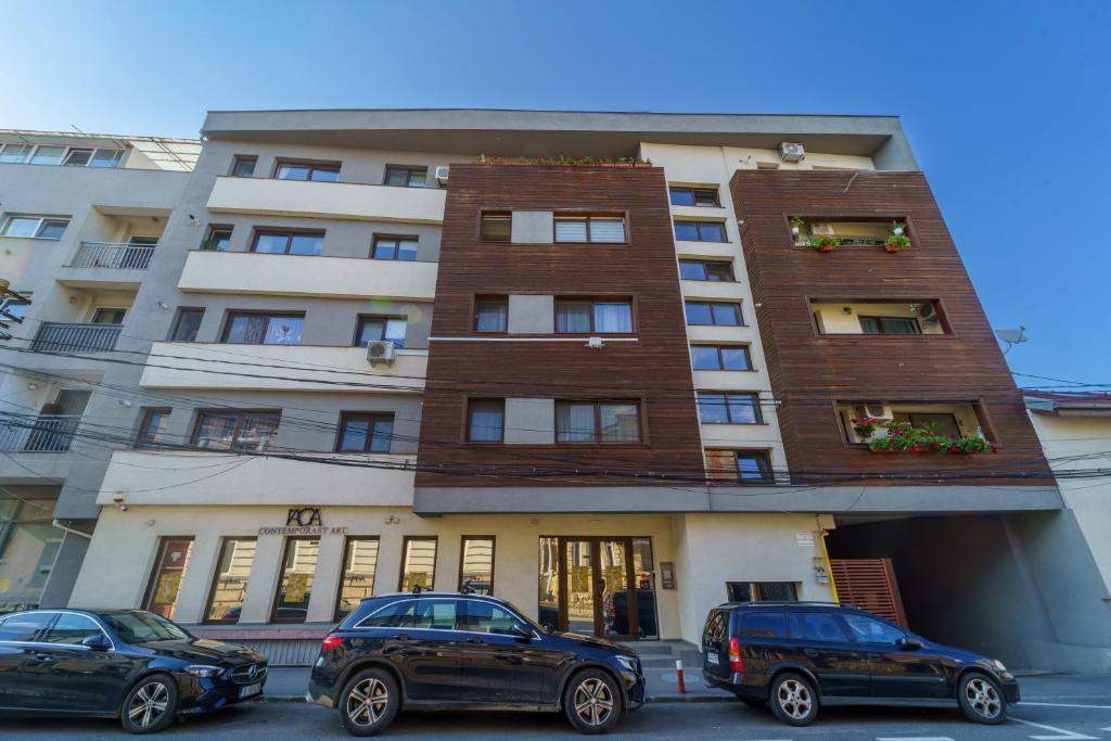 5* Mansion in City Center - 666