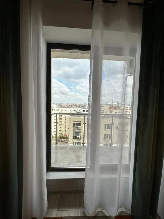 97 RENT House - 701