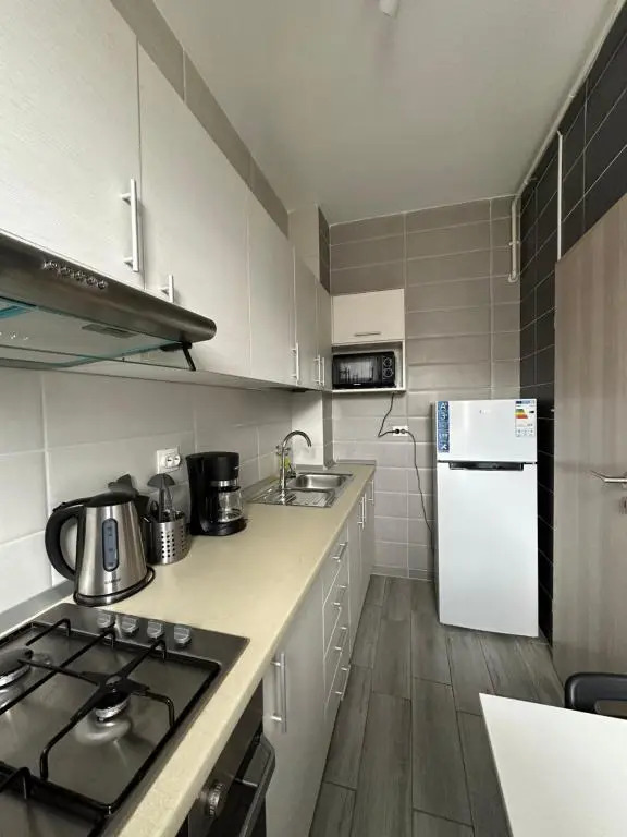 97 RENT House - 659