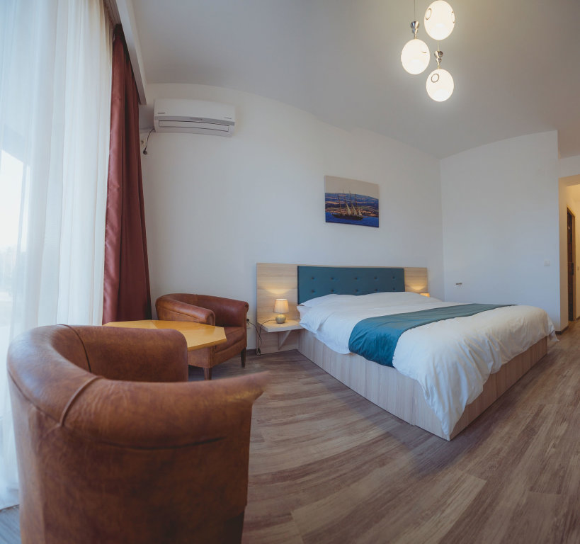 Q Hotel Neptun - 427