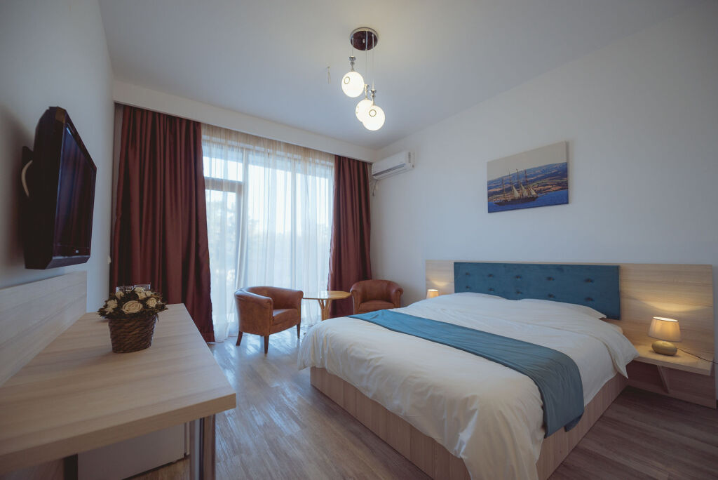 Q Hotel Neptun - 988