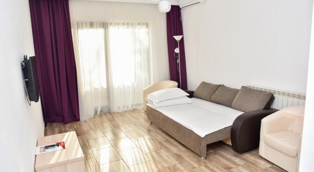 Q Hotel Neptun - 825