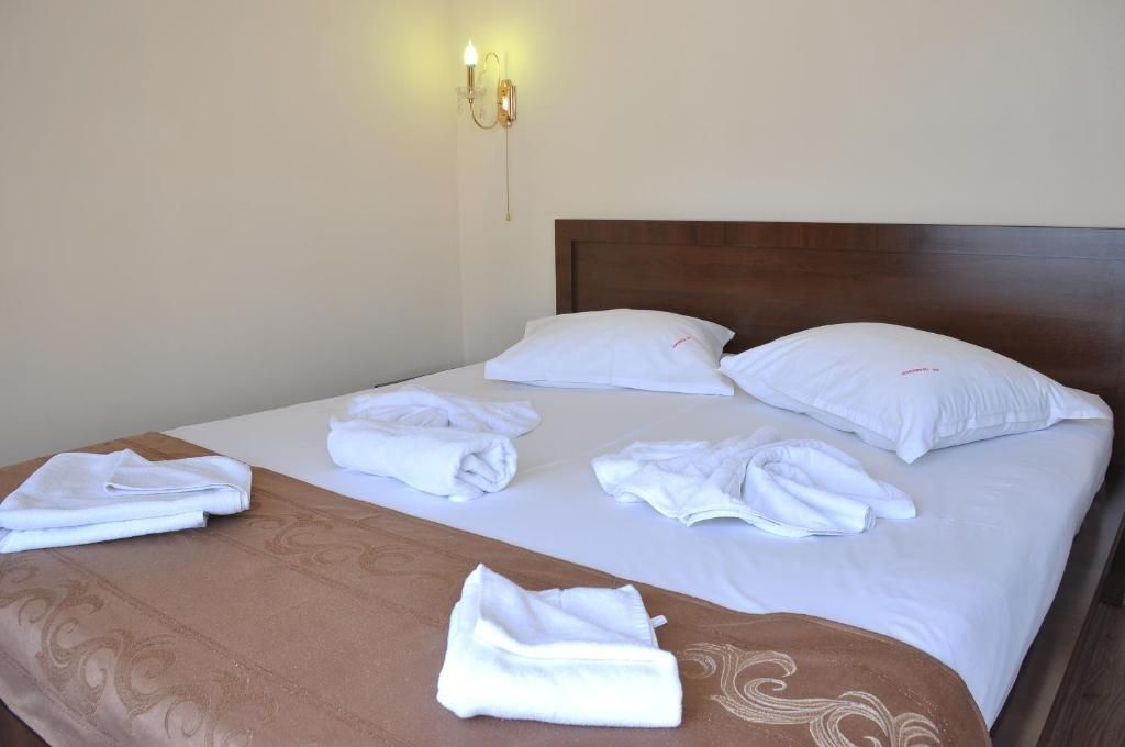 Ave Hotel Victoriei - 137