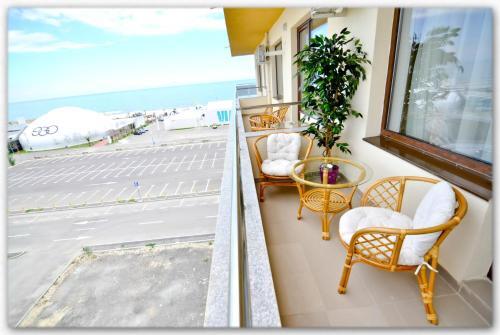 Summerland Luxury Studios by the sea - 86