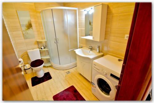 Summerland Luxury Studios by the sea - 822