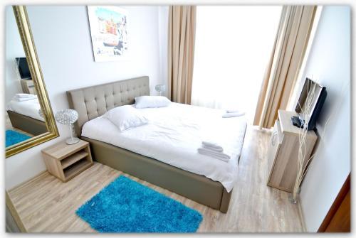 Summerland Luxury Studios by the sea - 513