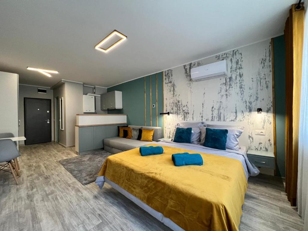 AAB Studio Central - 409