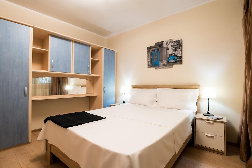Alia Accomodation Bucharest - 627