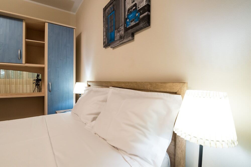 Alia Accomodation Bucharest - 280