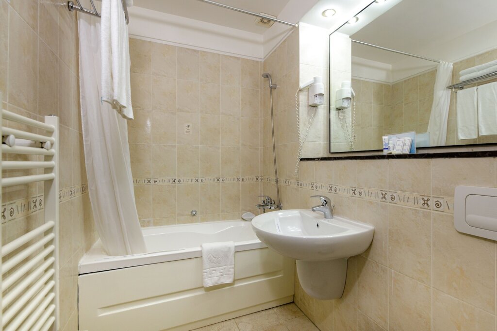 Atrium Hotel Ateneu City Center - 371