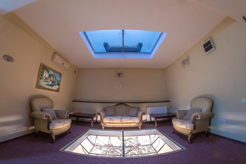 Atrium Hotel Ateneu City Center - 795