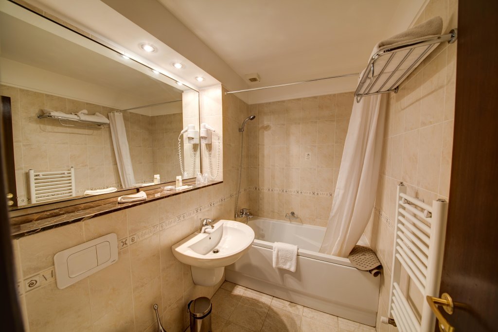 Atrium Hotel Ateneu City Center - 456