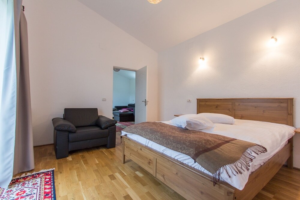 Ana Bed and Breakfast - 316