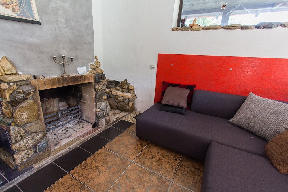 Ana Bed and Breakfast - 234