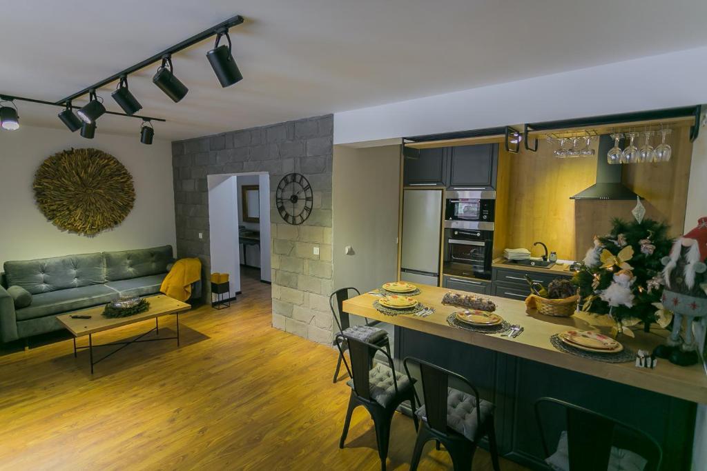 Anda Apartment - 912