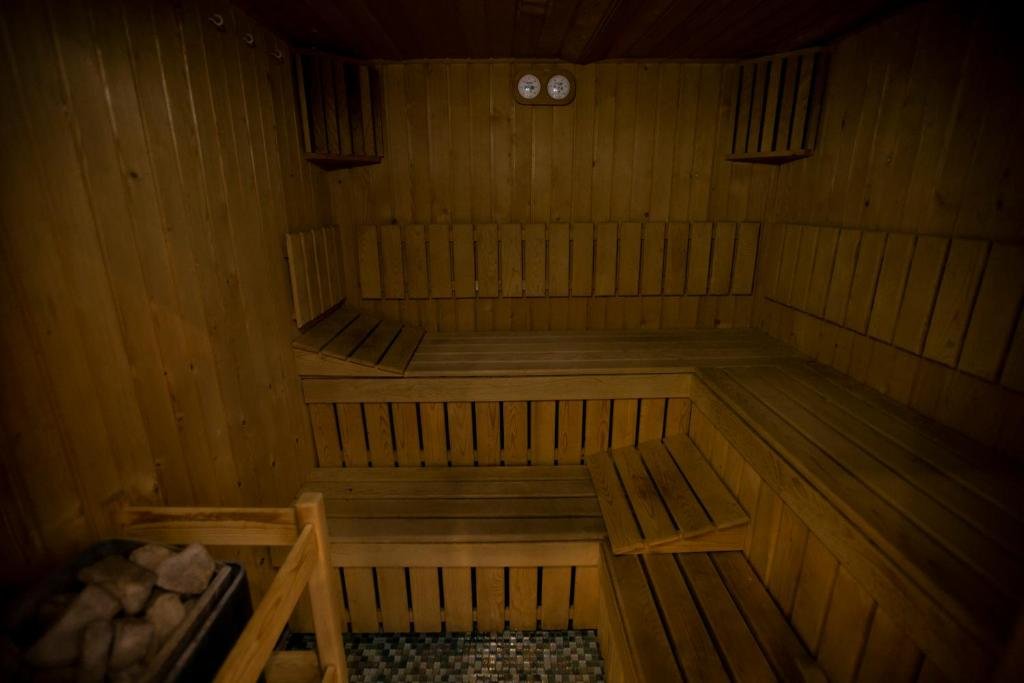 Atrium Panoramic Hotel & Spa - 3
