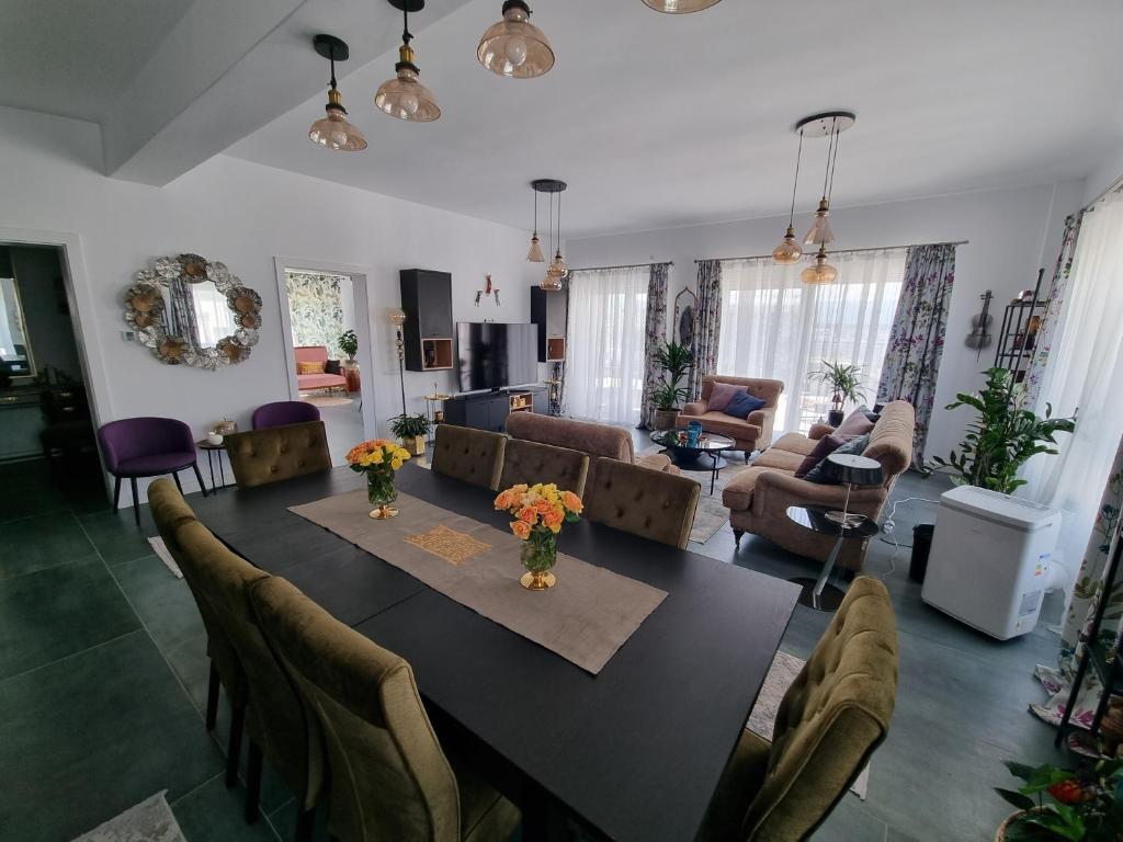Angels Penthouse Residence - 726