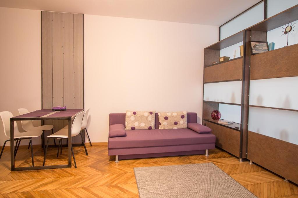Poarta Schei Apartment - 388