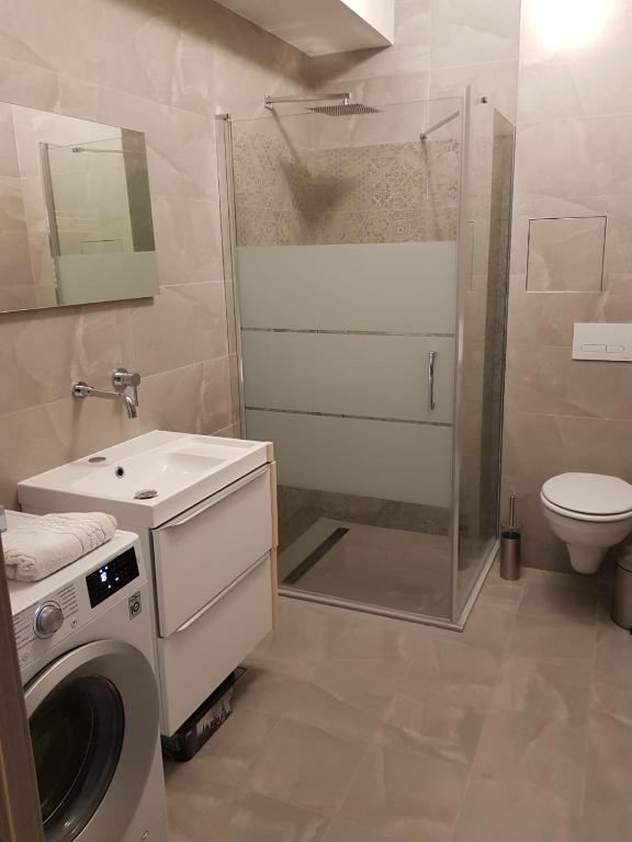 Apartament cu vedere la mare zona Summerland Mamaia - 390