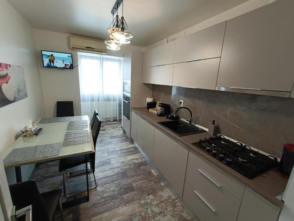 Apartament de LUX - Ultracentral Campina - 655