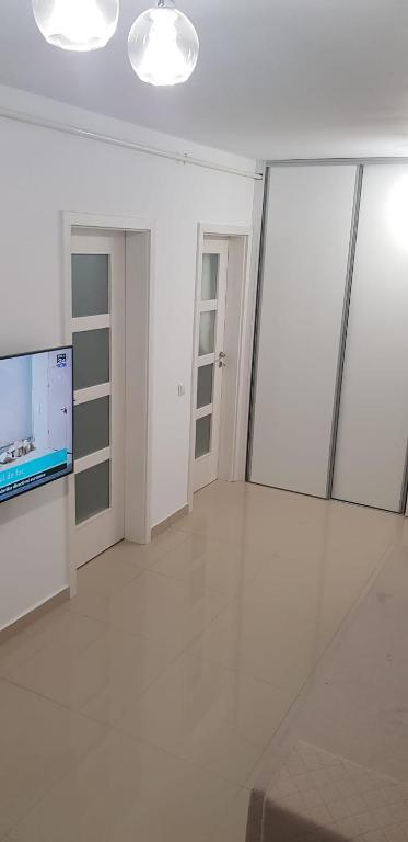 Apartament Vila Brana Sibiu Selimbar str Nicolae Brana Nr 63 Ap 4 - 86
