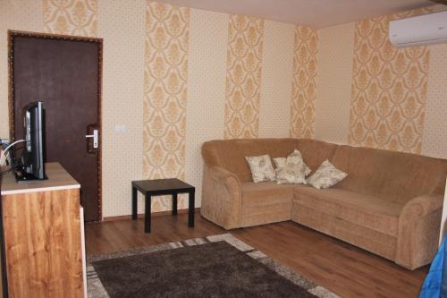 Camere-Apartament Steyna - 700
