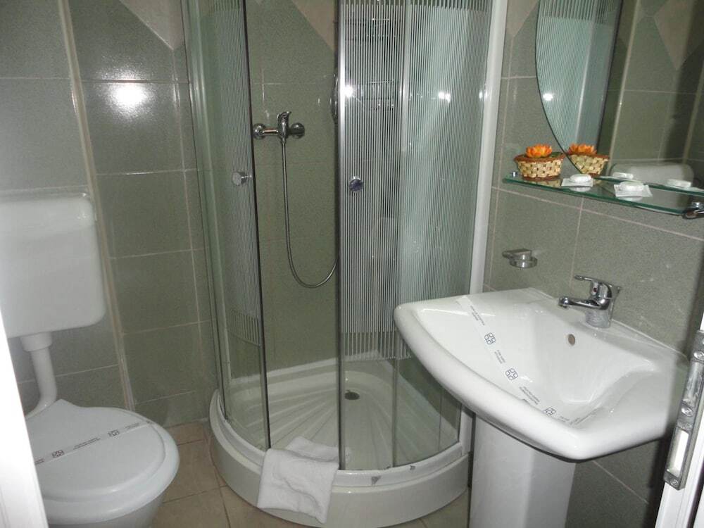 Hotel Arion - 398