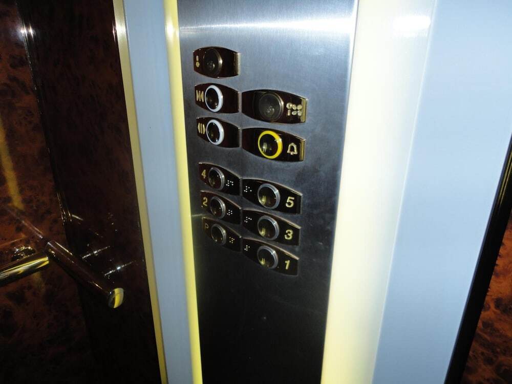 Hotel Arion - 695