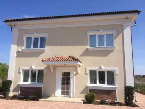 Armonia Apartments - 418