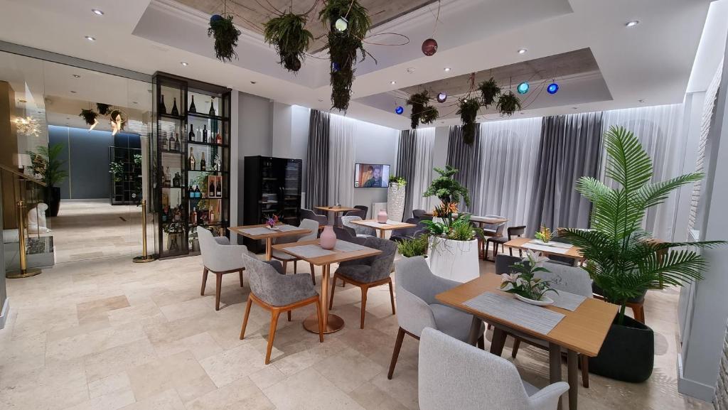 ARN Boutique Hotel - 30