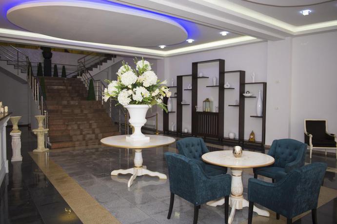 Arta Hotel - 149