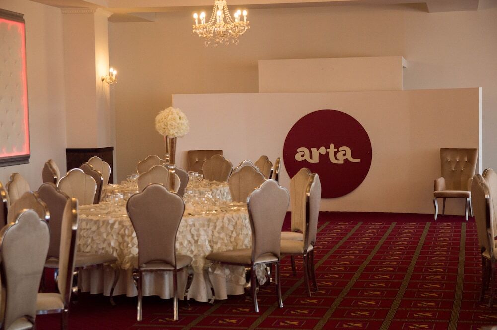 Arta Hotel - 649