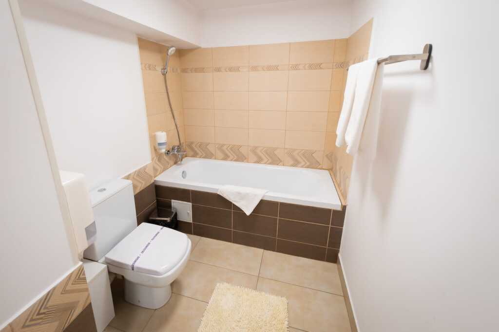 Avenue Parliament Hotel - 958
