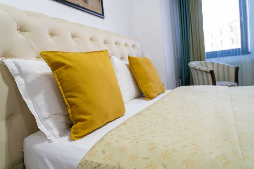 Avenue Parliament Hotel - 333