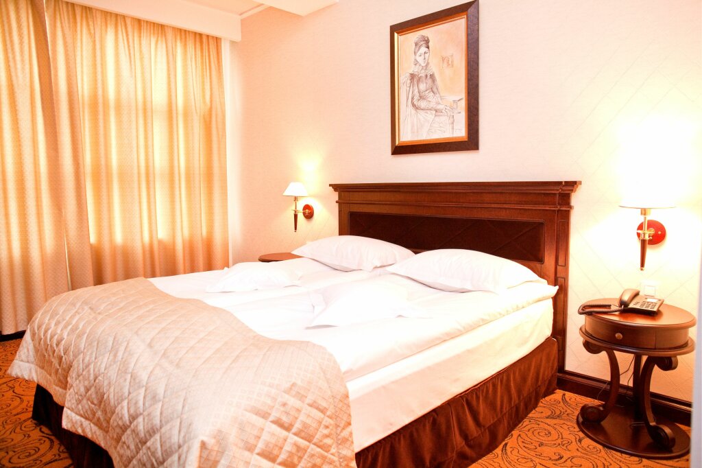 Bellaria Hotel - 797