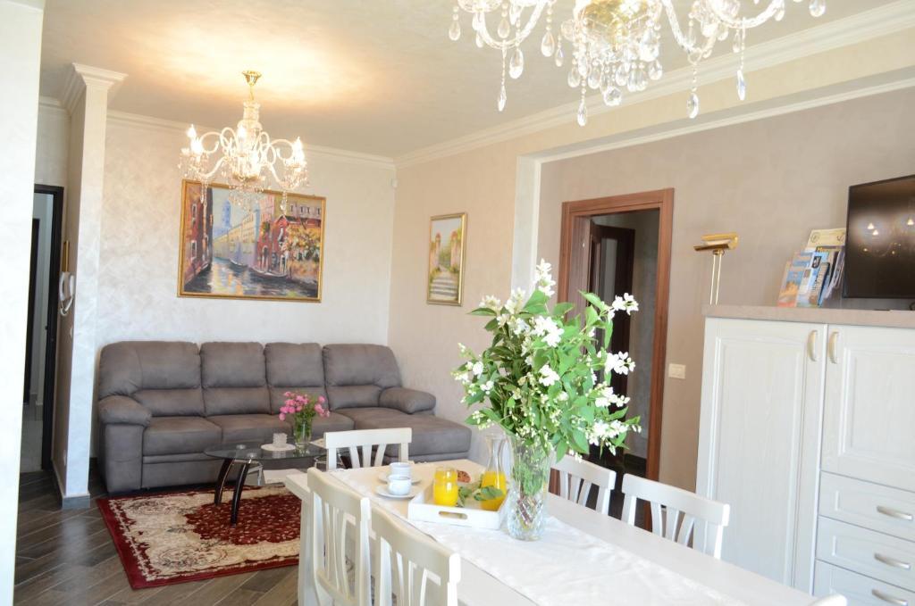 Belleview Residence - 969