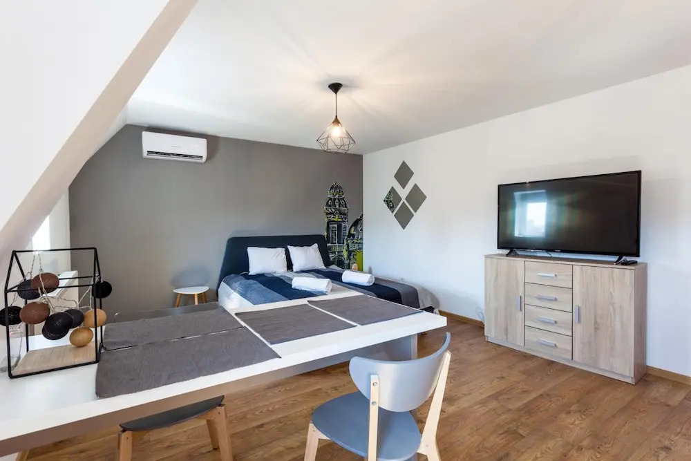 Benjamin Franklin Suite - 965