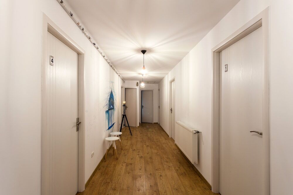 Benjamin Franklin Suite - 565