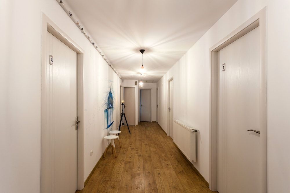 Benjamin Franklin Suite - 265