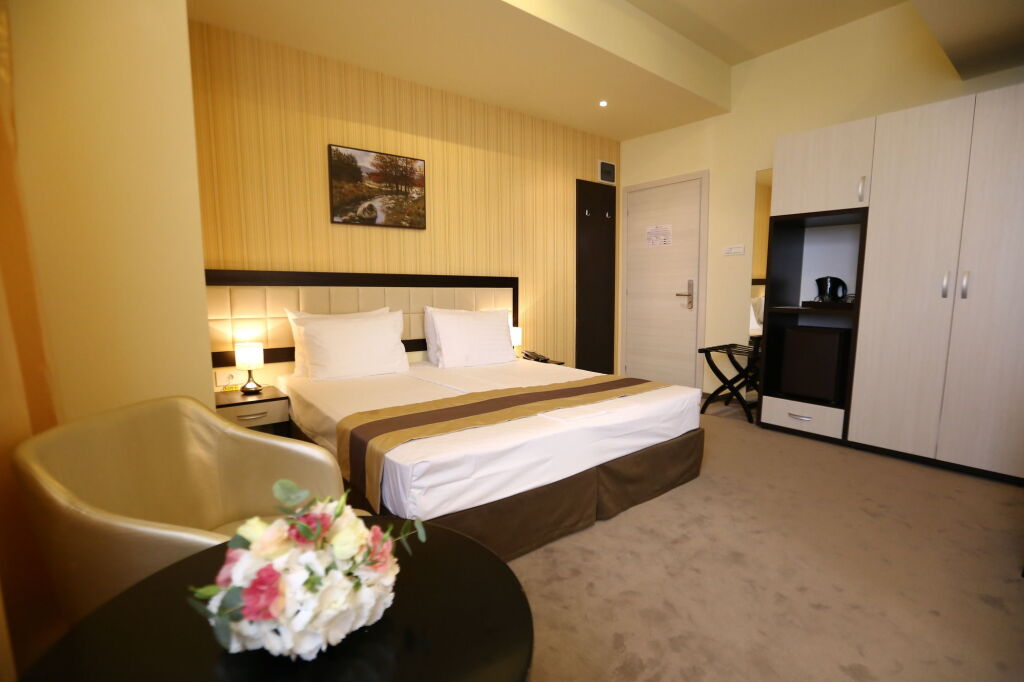 Best Western Plus Briston - 198
