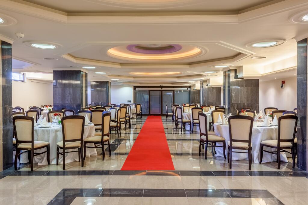 Hotel Sir Royal - 800