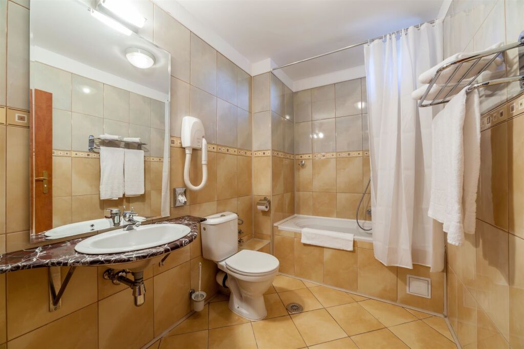 Hotel Sir Royal - 928