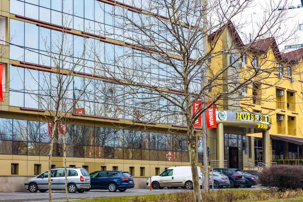 Hotel Sir Royal - 925