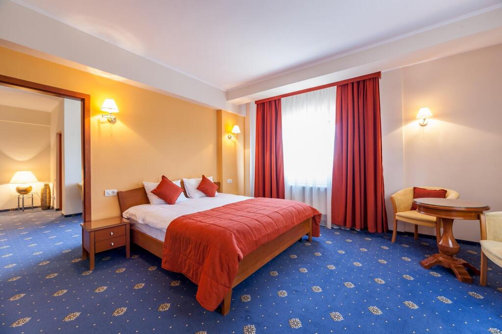 Hotel Sir Royal - 264
