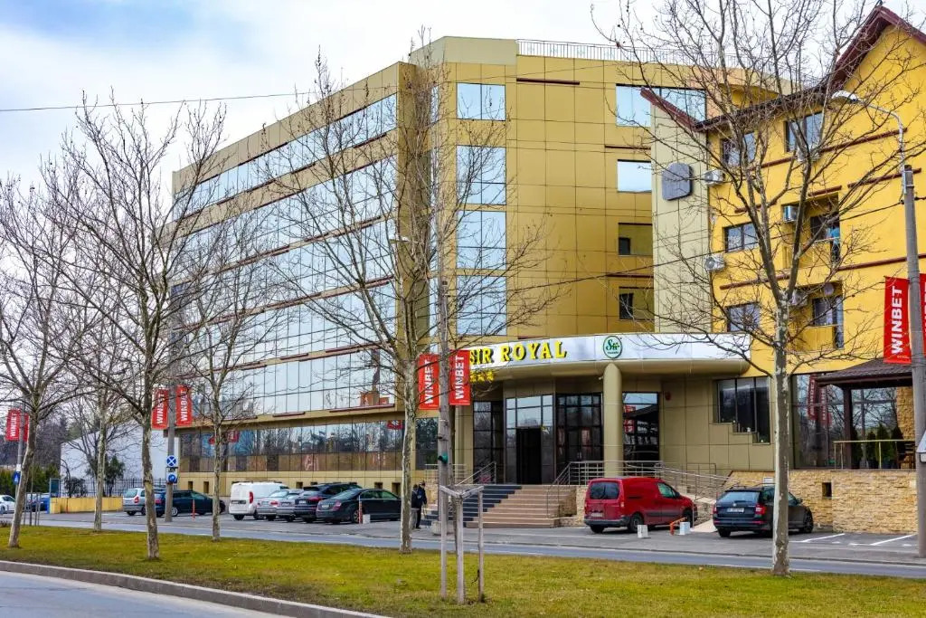 Hotel Sir Royal - 619