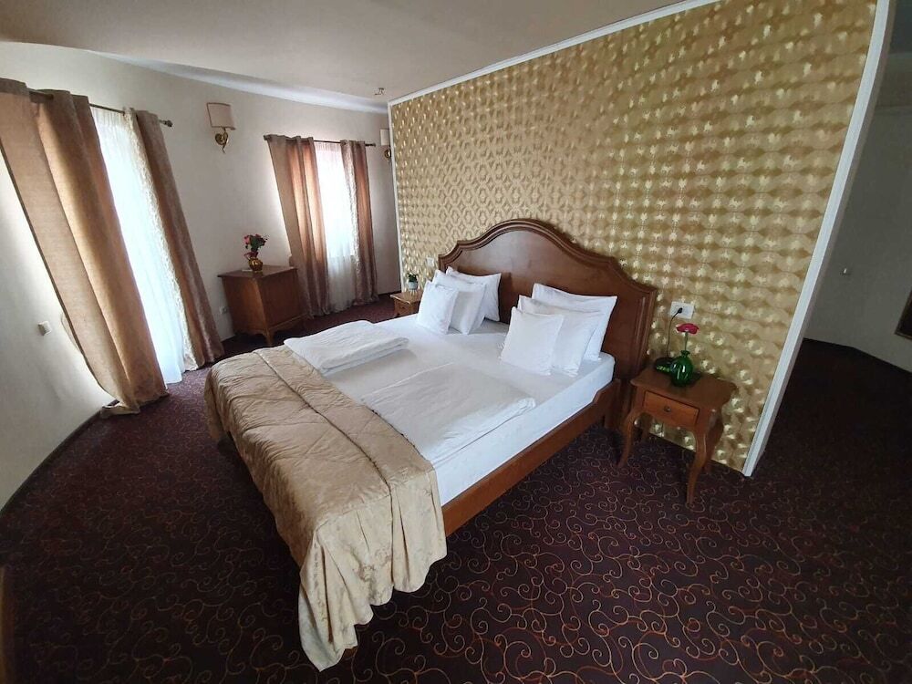 Topaz Boutique Hotel - 664