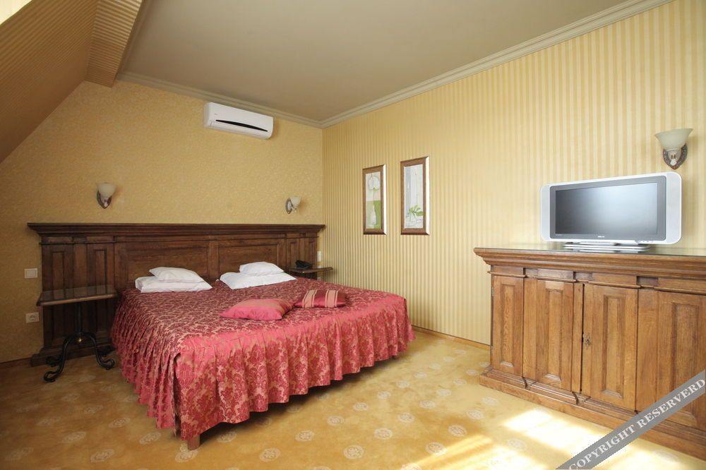 Topaz Boutique Hotel - 893