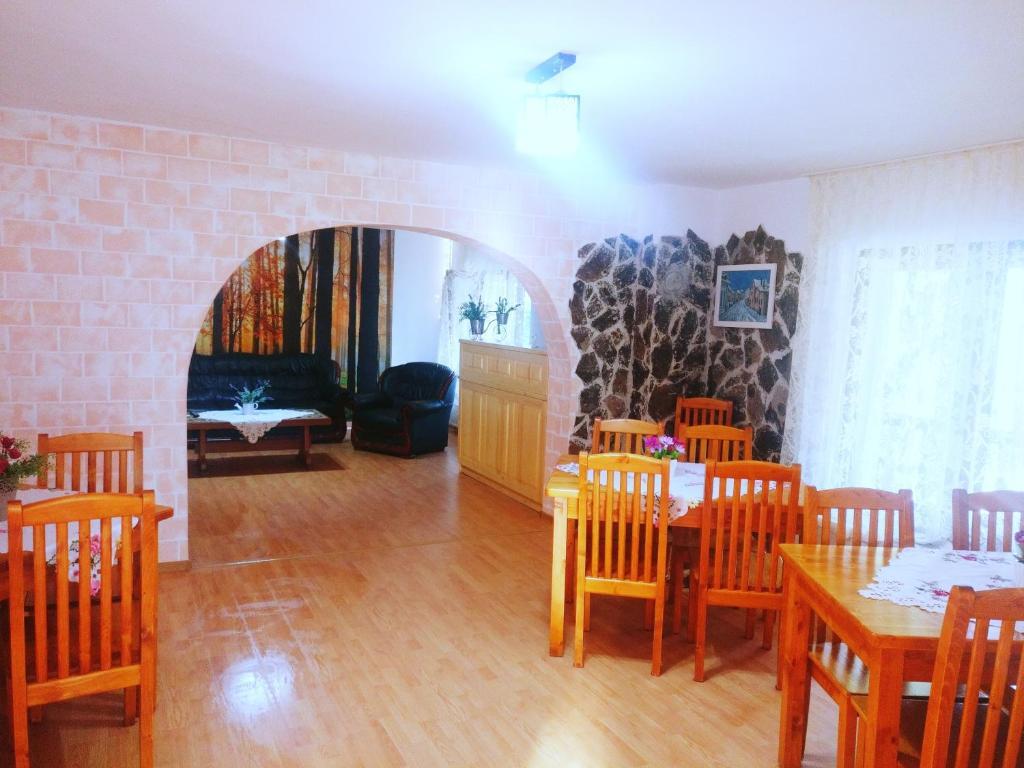Bianca House - 841