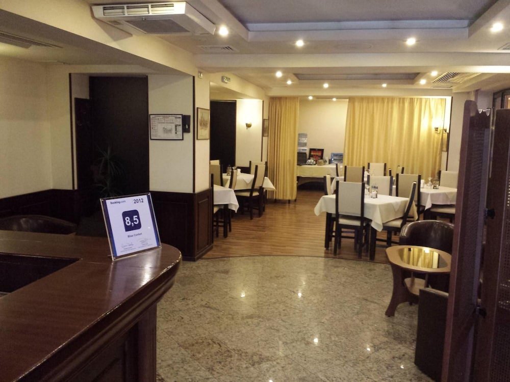 Hotel Bliss - 492